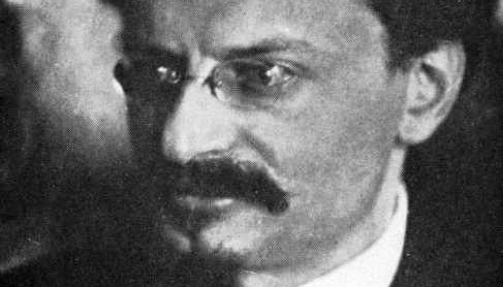 Trotsky_Profile