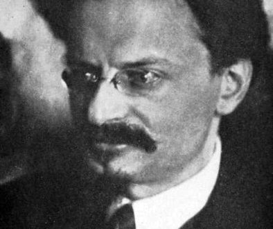Trotsky_Profile